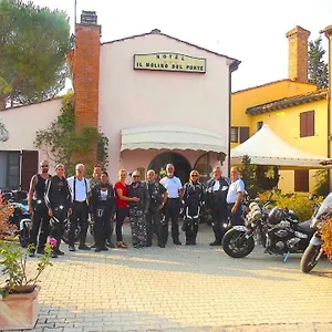 Motorrad-hotel Toskana 01 Mai - 01 Oktober Geoeffnet Hotel