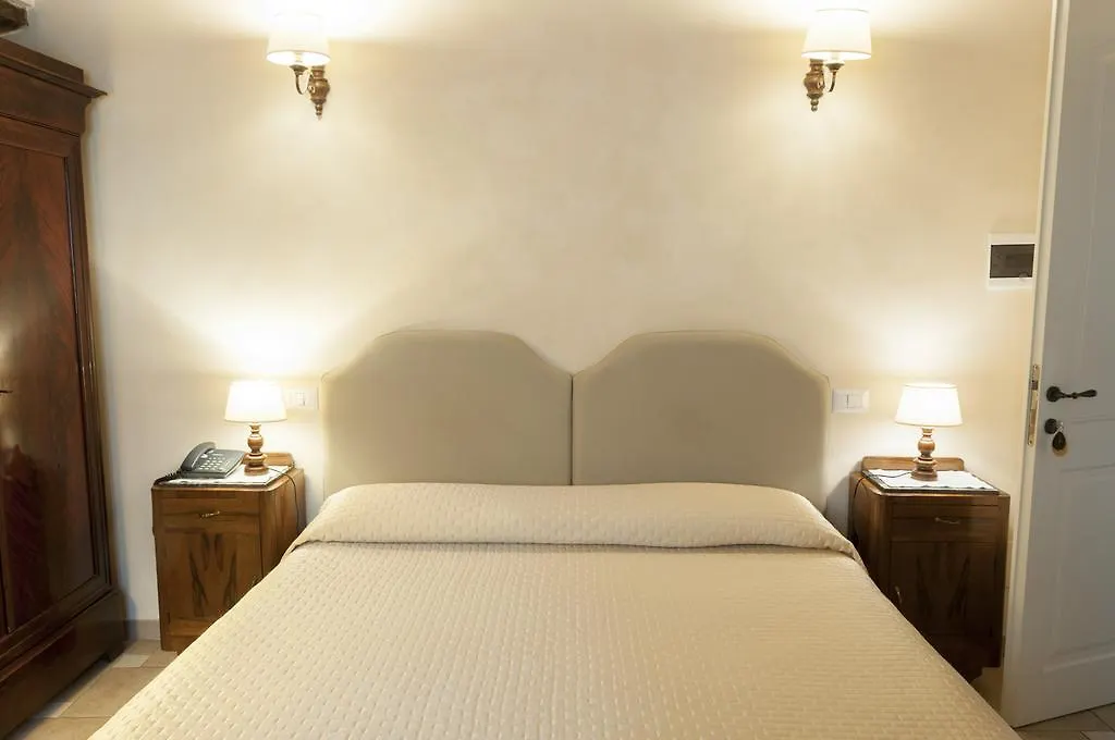 Relais Victoria B&B San Macario In Piano Italië