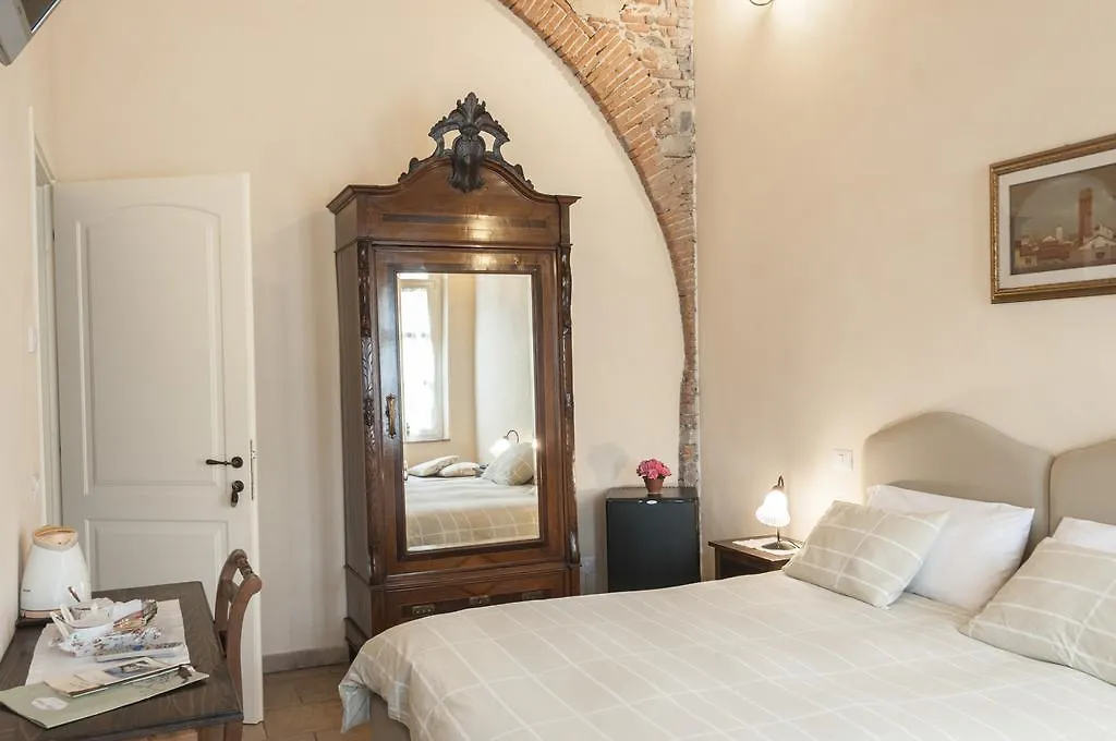 Relais Victoria B&B San Macario In Piano Bed & Breakfast